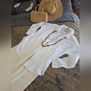 Cover-Up NWT Cotton Gauze Long Beachy White Shirt